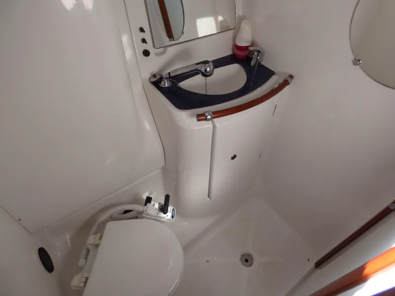 2006 Beneteau 473