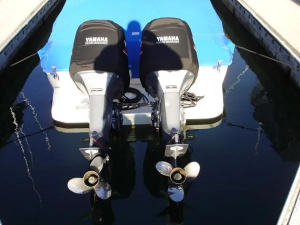 1995 Wellcraft 302 Scarab