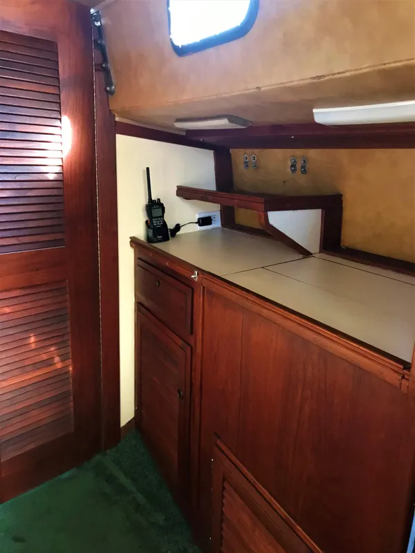 1975 Islander Freeport 41
