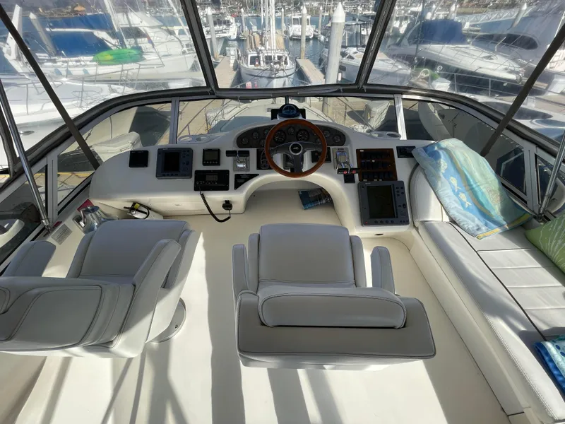 1996 Sea Ray 400 Sedan Bridge