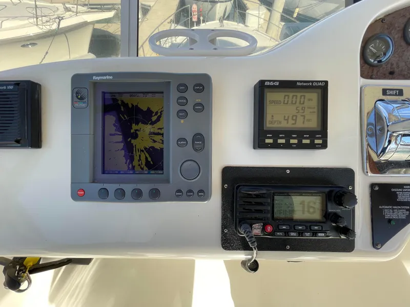 1996 Sea Ray 400 Sedan Bridge