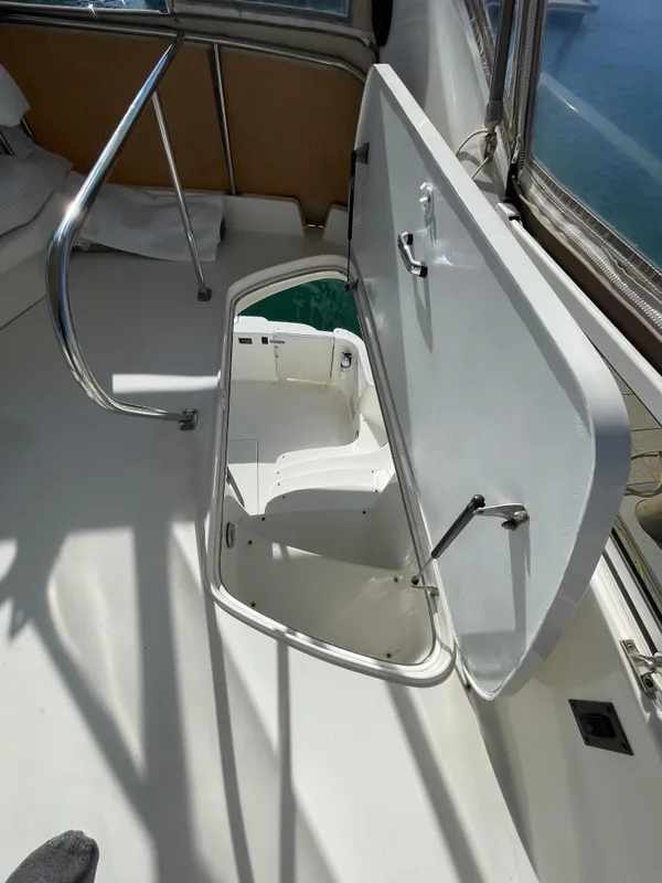 1996 Sea Ray 400 Sedan Bridge