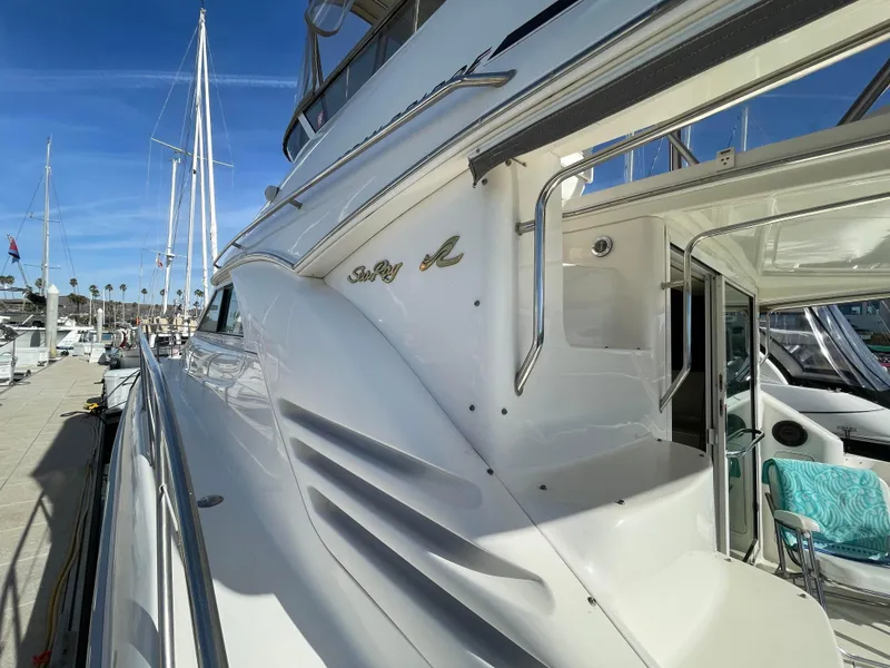 1996 Sea Ray 400 Sedan Bridge