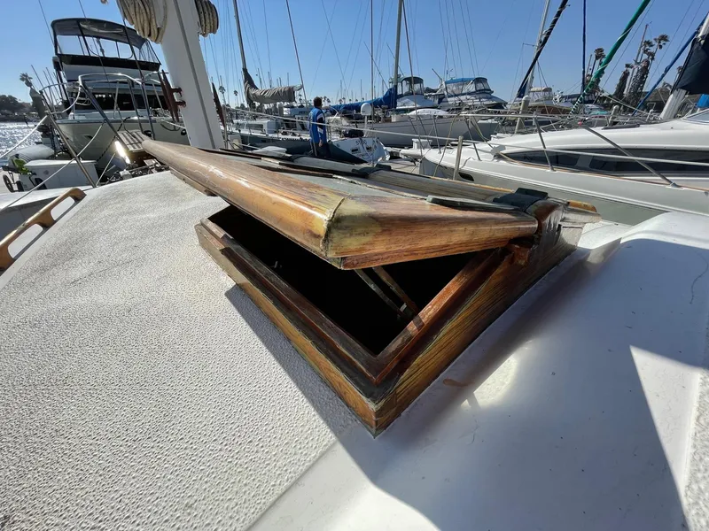 1982 Formosa 30 Ketch