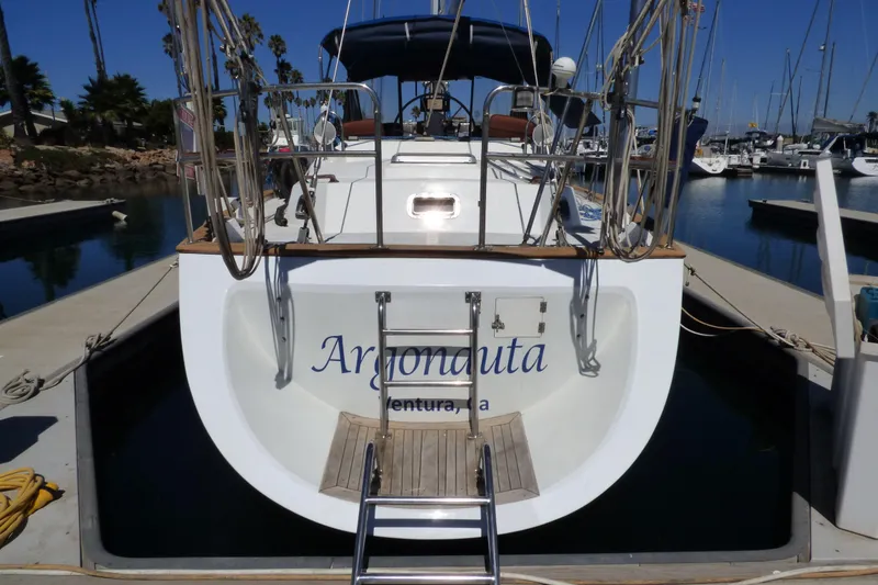 Transom with Davits