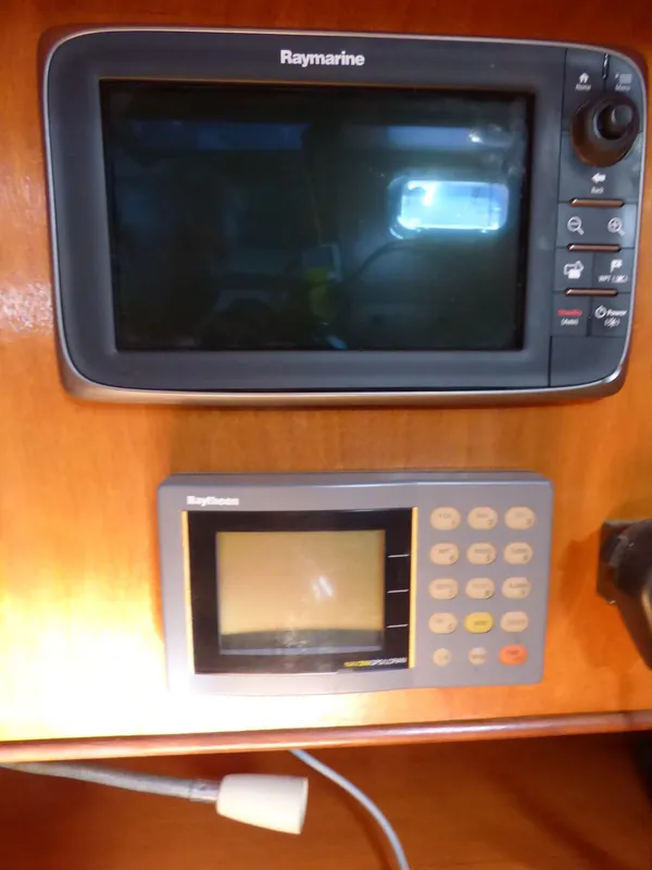 Nav Station Electronics