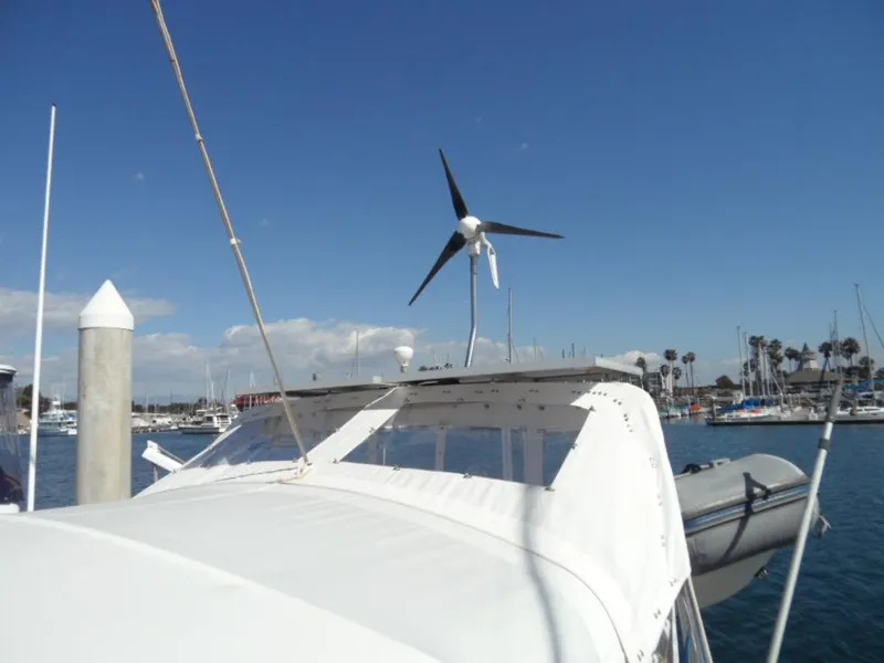 1988 Beneteau Oceanis 3 stateroom