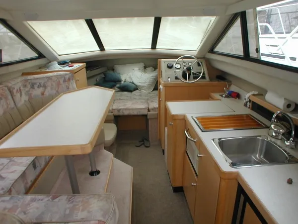 1999 Bayliner 2858 Cierra Flybridge