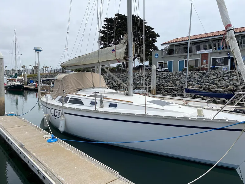 1992 Hunter 35.5