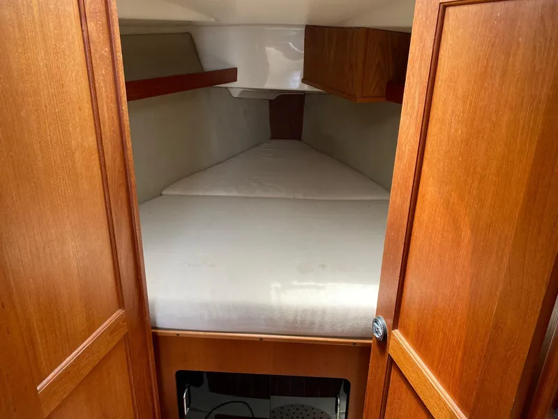 1992 Hunter 35.5
