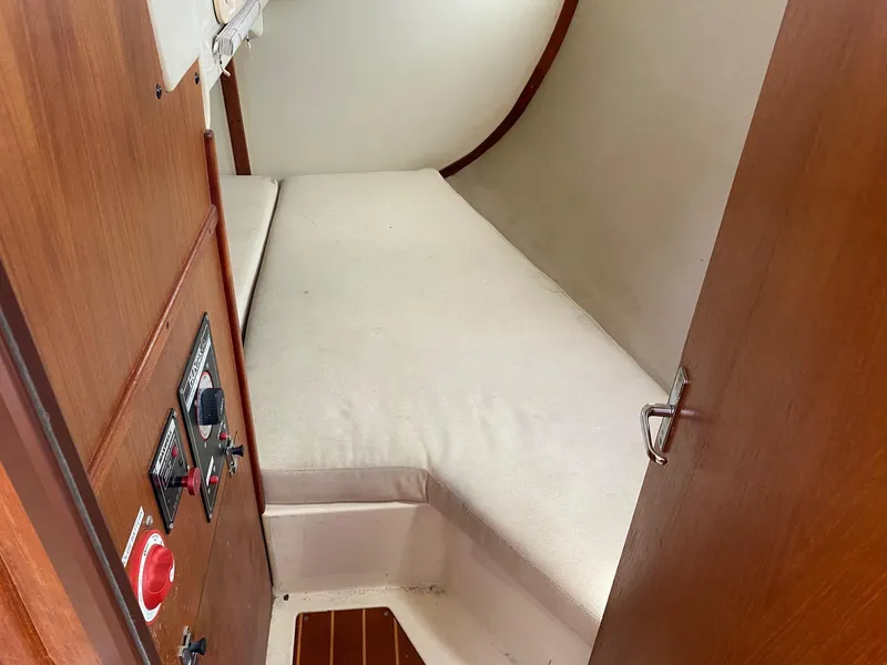 1992 Hunter 35.5