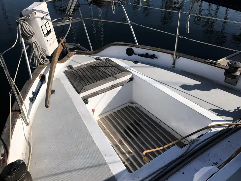 1976 Westsail 28