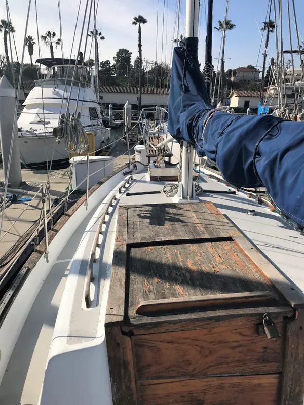 1976 Westsail 28