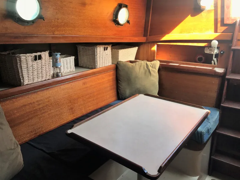 1976 Westsail 28