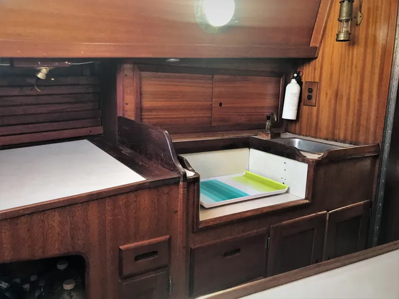 1976 Westsail 28