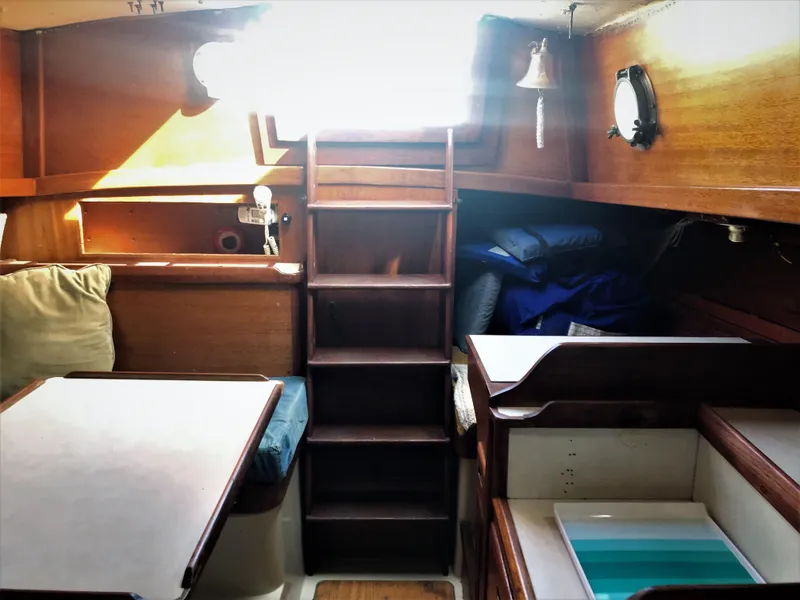 1976 Westsail 28
