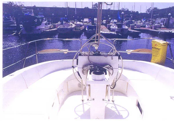 1996 Hunter 336 Sloop