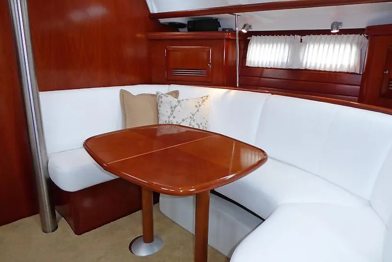 2003 Beneteau 423