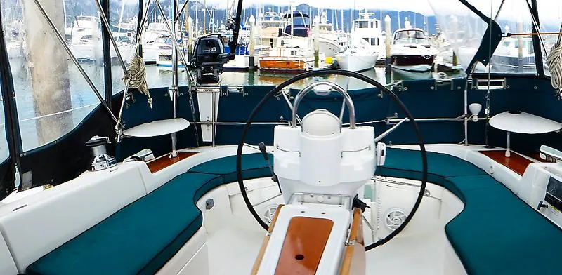 2003 Beneteau 423