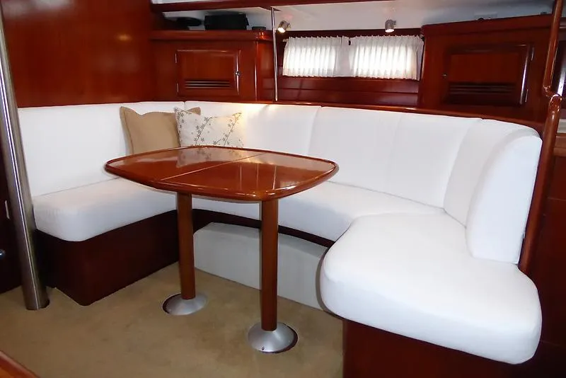 2003 Beneteau 423