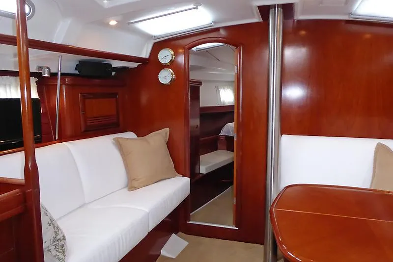 2003 Beneteau 423