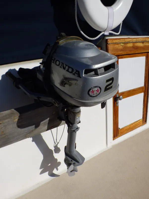 Honda 4-Stroke Outboard for Inflatable