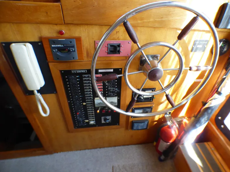 1979 Californian 42 LRC