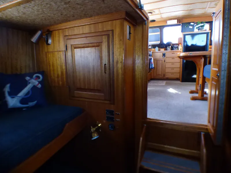 1979 Californian 42 LRC