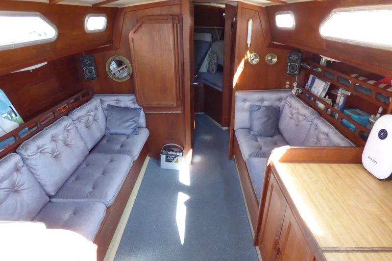 1978 Ericson 32