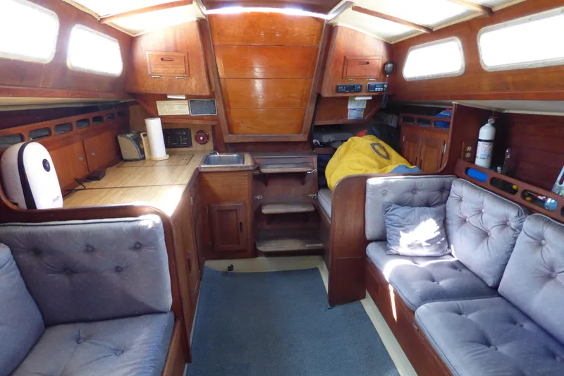 1978 Ericson 32