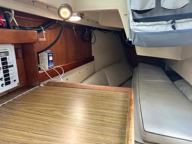 1985 Catalina 30