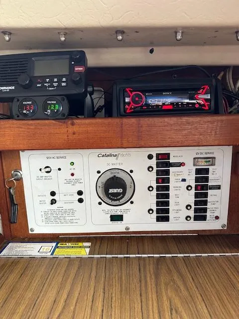 1985 Catalina 30