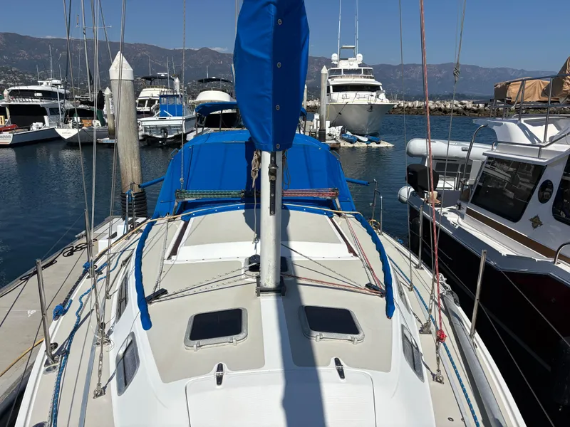 1985 Catalina 30
