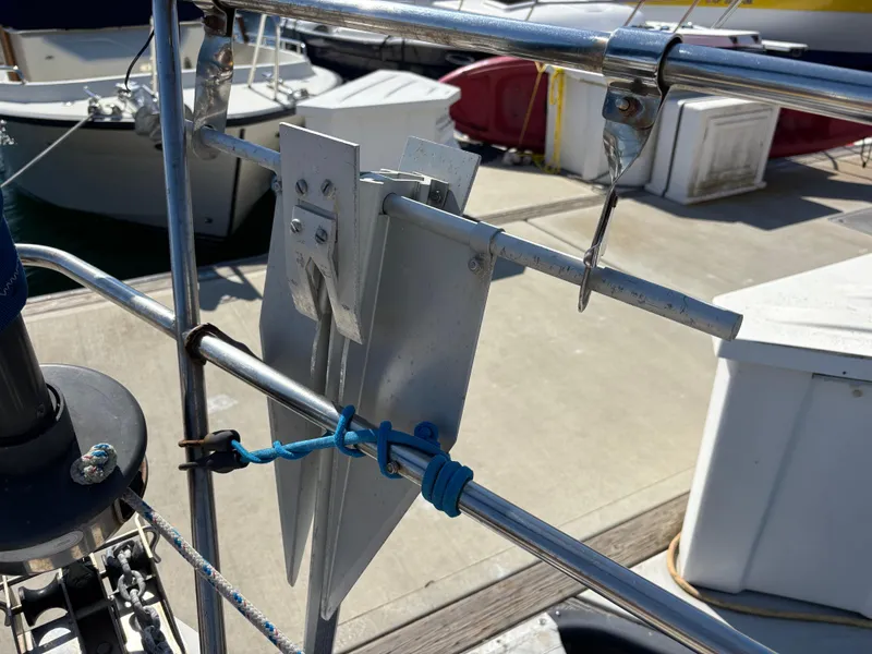 1985 Catalina 30