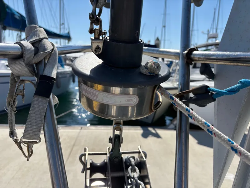 1985 Catalina 30