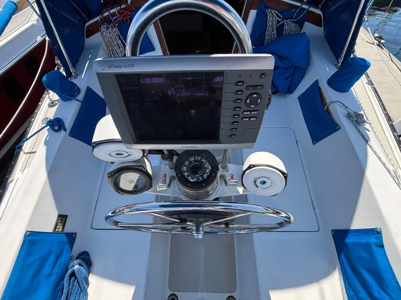 1985 Catalina 30