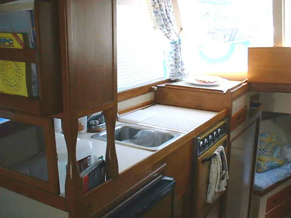 1972 Grand Banks Classic