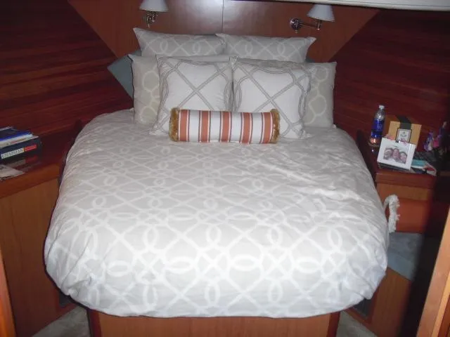 2007 Mainship Pilot 43