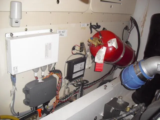 2007 Mainship Pilot 43