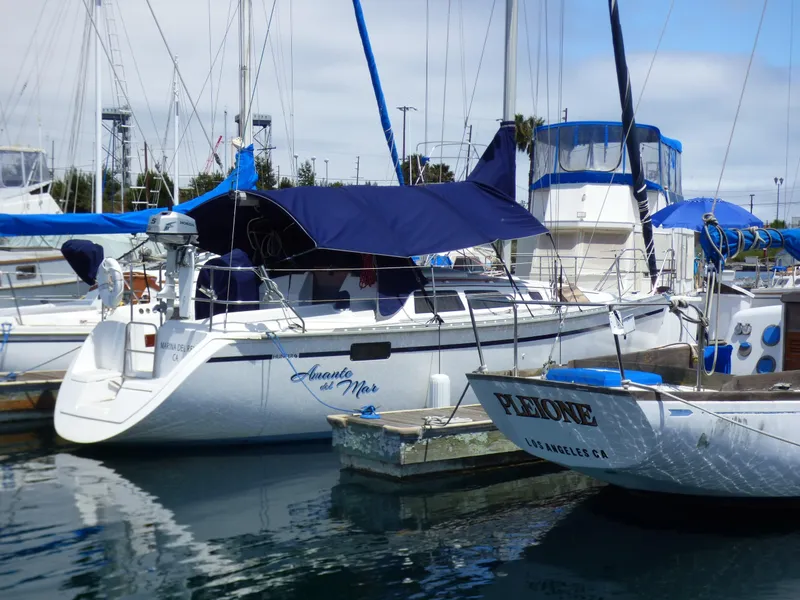 1989 Hunter Sloop