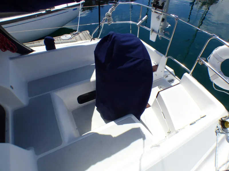 1989 Hunter Sloop