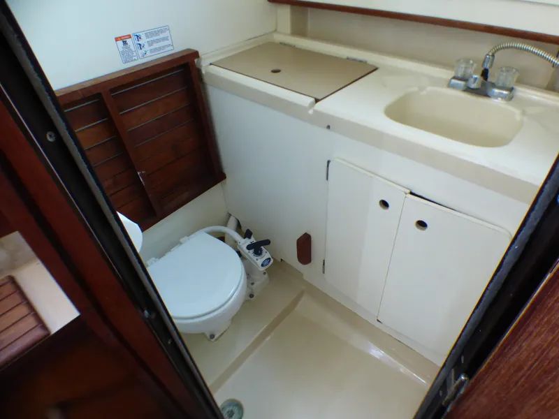 1989 Hunter Sloop