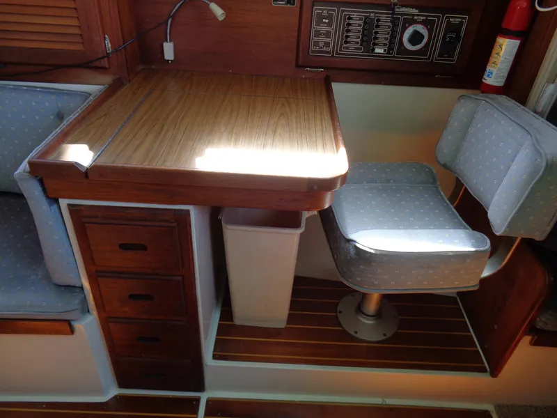 1987 Catalina Sloop