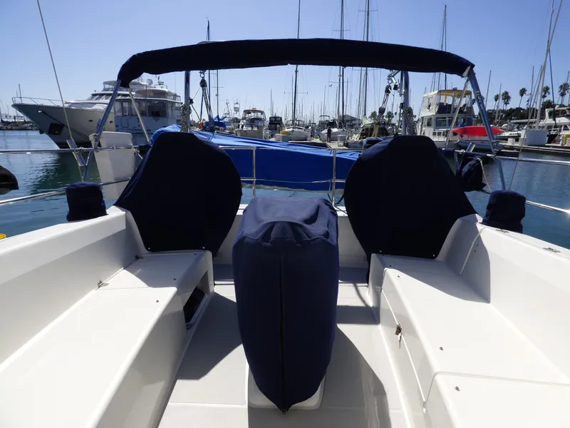 2010 Catalina 445