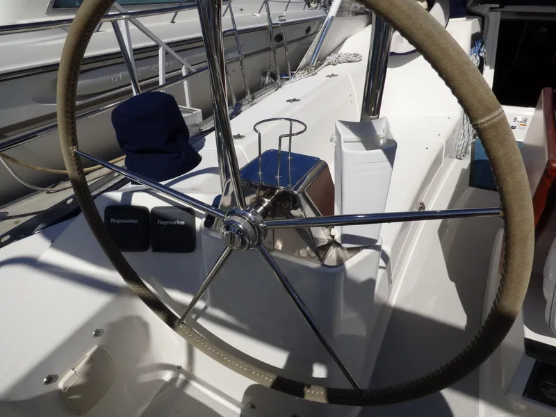 2010 Catalina 445