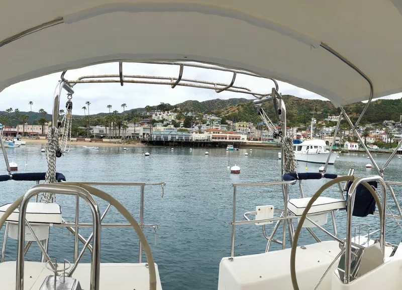 2010 Catalina 445