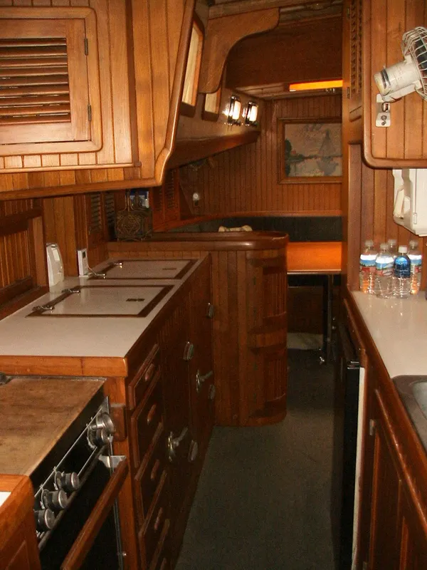 1991 Vagabond Ketch