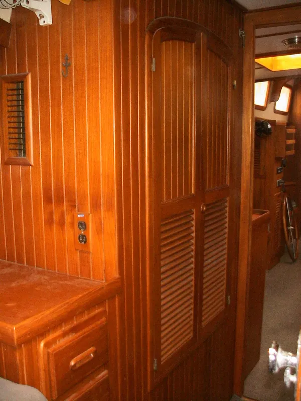 1991 Vagabond Ketch