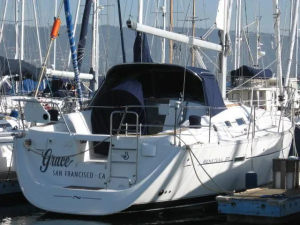2004 Beneteau 373