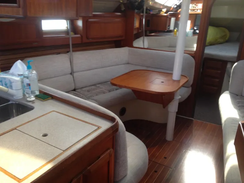 1993 Hunter 40.5